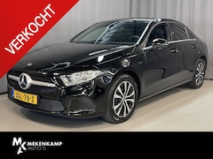 Mercedes-Benz A-klasse - 250 e 17"/Stoelverwarming/PDC v+a/Apple Carplay & Android Auto/DAB/Navigatie/Climate