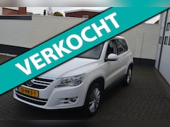Volkswagen Tiguan - 2.0 TSI Sport&Style 4Motion/ Pano