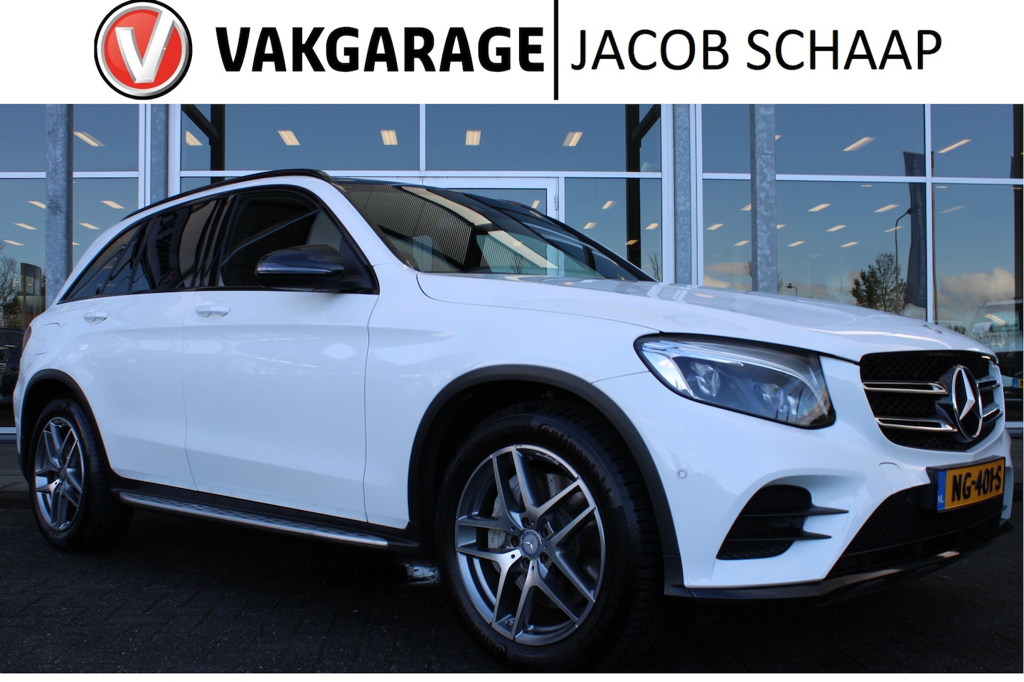 Mercedes-Benz GLC-klasse - 250 4MATIC Automaat Edition 1 | Trekhaak |  Burmester Audio | Verw. Voorstoelen | Privacy - AutoWereld.nl