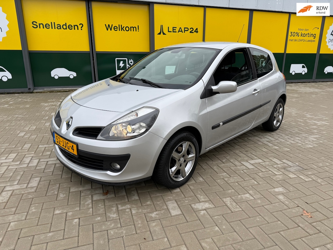 Renault Clio - 1.2 TCe Special Line *NWE APK* NWE KOPPELING! - AutoWereld.nl