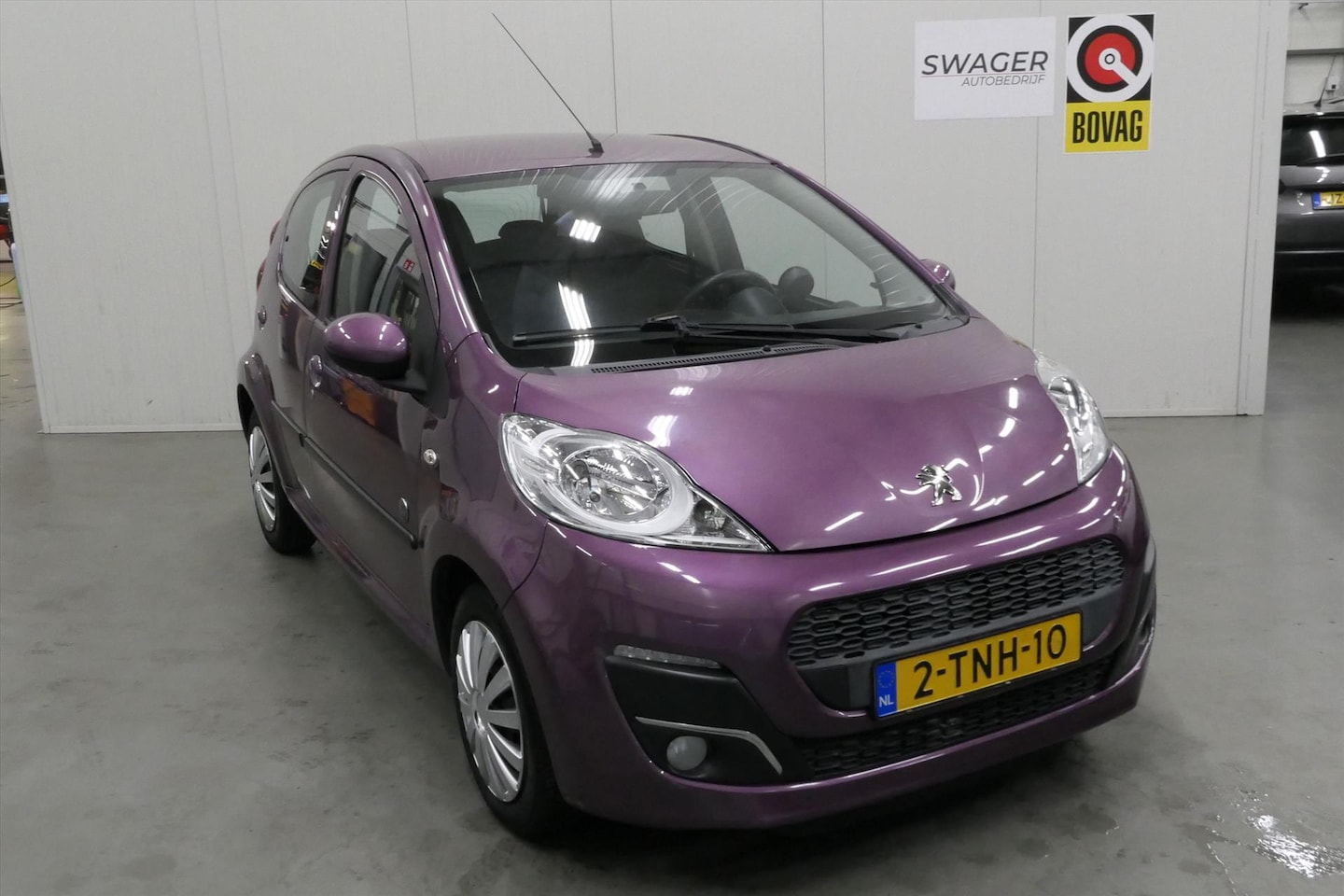 Peugeot 107 - 1.0 68PK 5D Envy - AutoWereld.nl