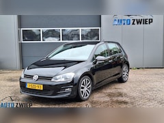 Volkswagen Golf - 1.2 TSI Comfortline Navi/Cruise/Airco