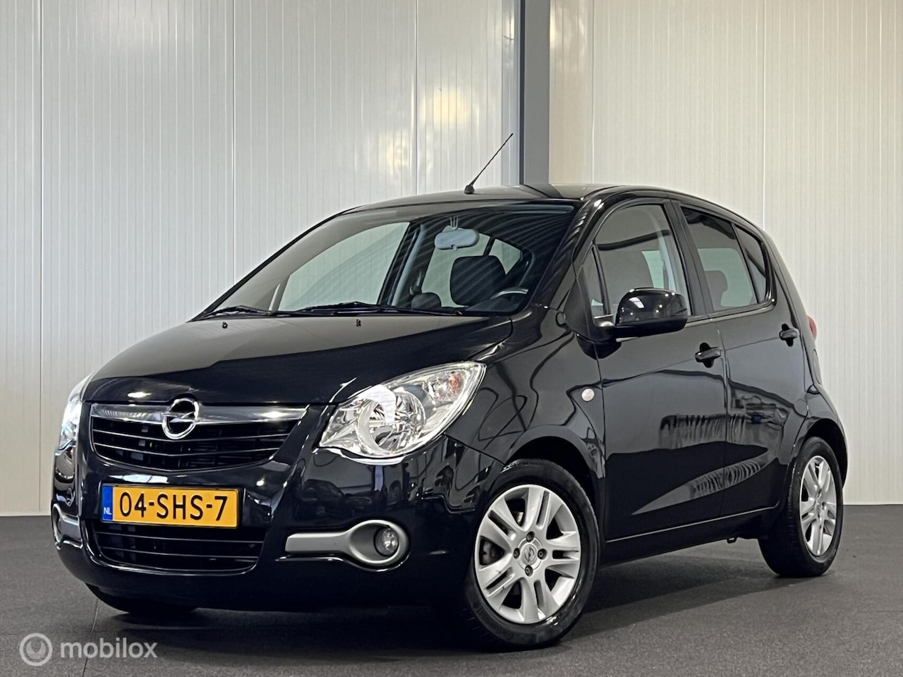 Opel Agila - 1.2 94pk Edition [ NAP dealer oh rijklaar airco ] - AutoWereld.nl