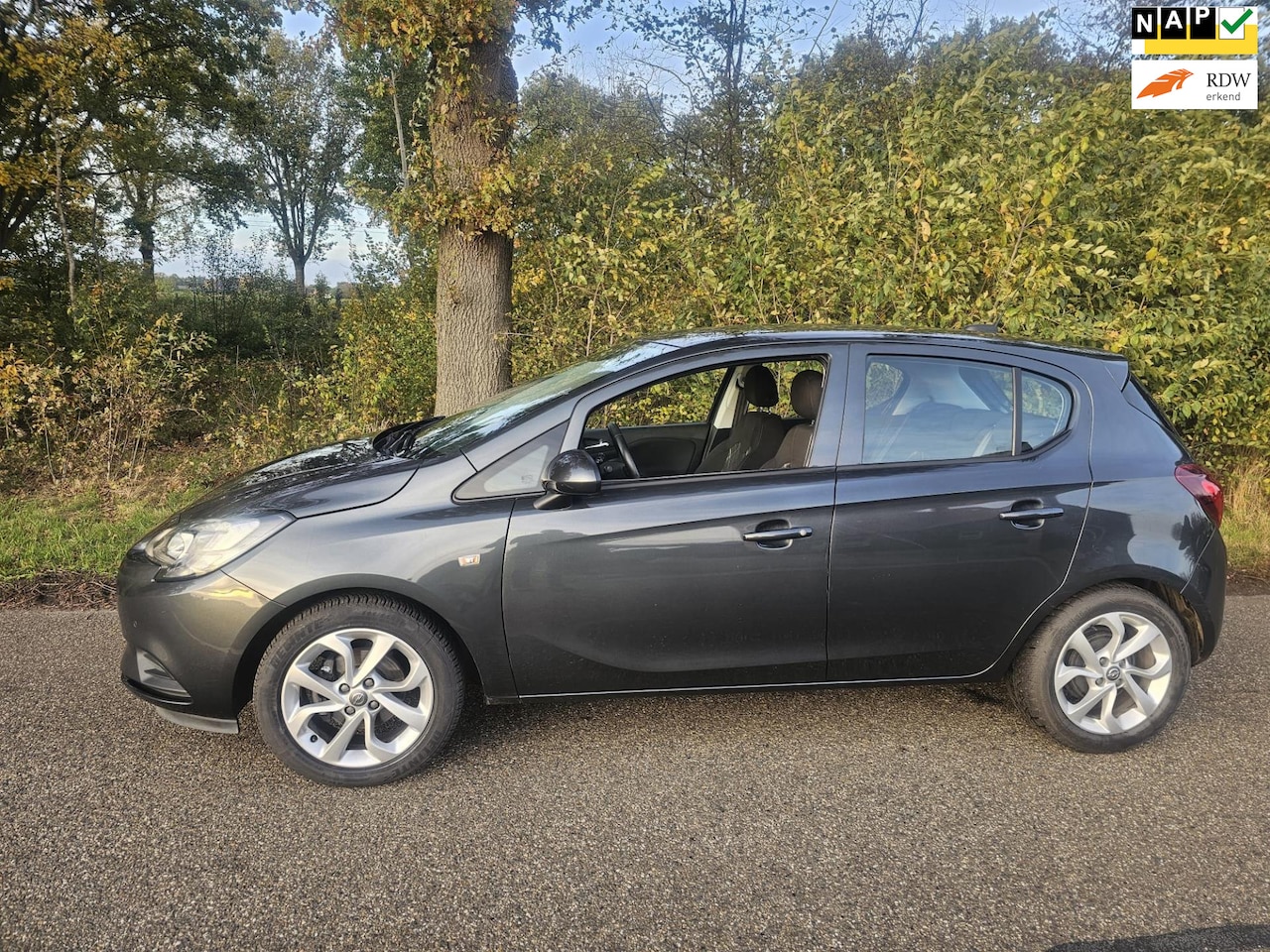 Opel Corsa - 1.4 Online Edition 1.4 Online Edition - AutoWereld.nl