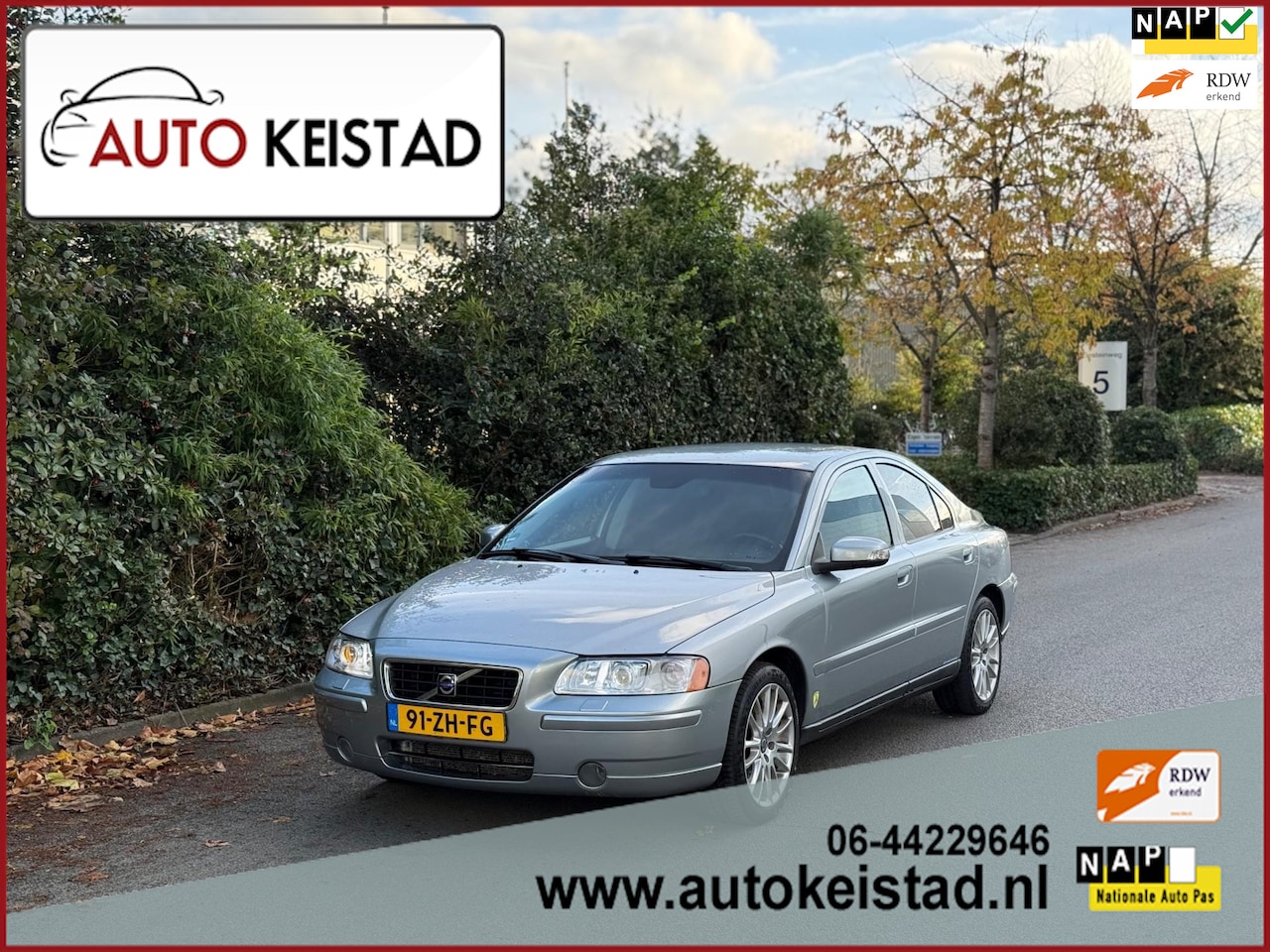 Volvo S60 - 2.4 Drivers Edition XENON/LEDER/CLIMA/CARPLAY! - AutoWereld.nl