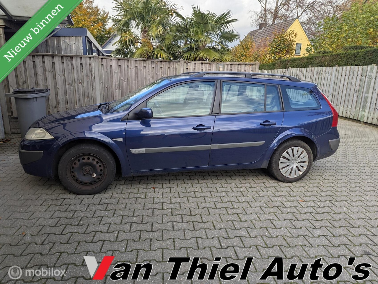 Renault Mégane Grand Tour - 2.0-16V Dynamique Comfort 2.0-16V Dynamique Comfort - AutoWereld.nl