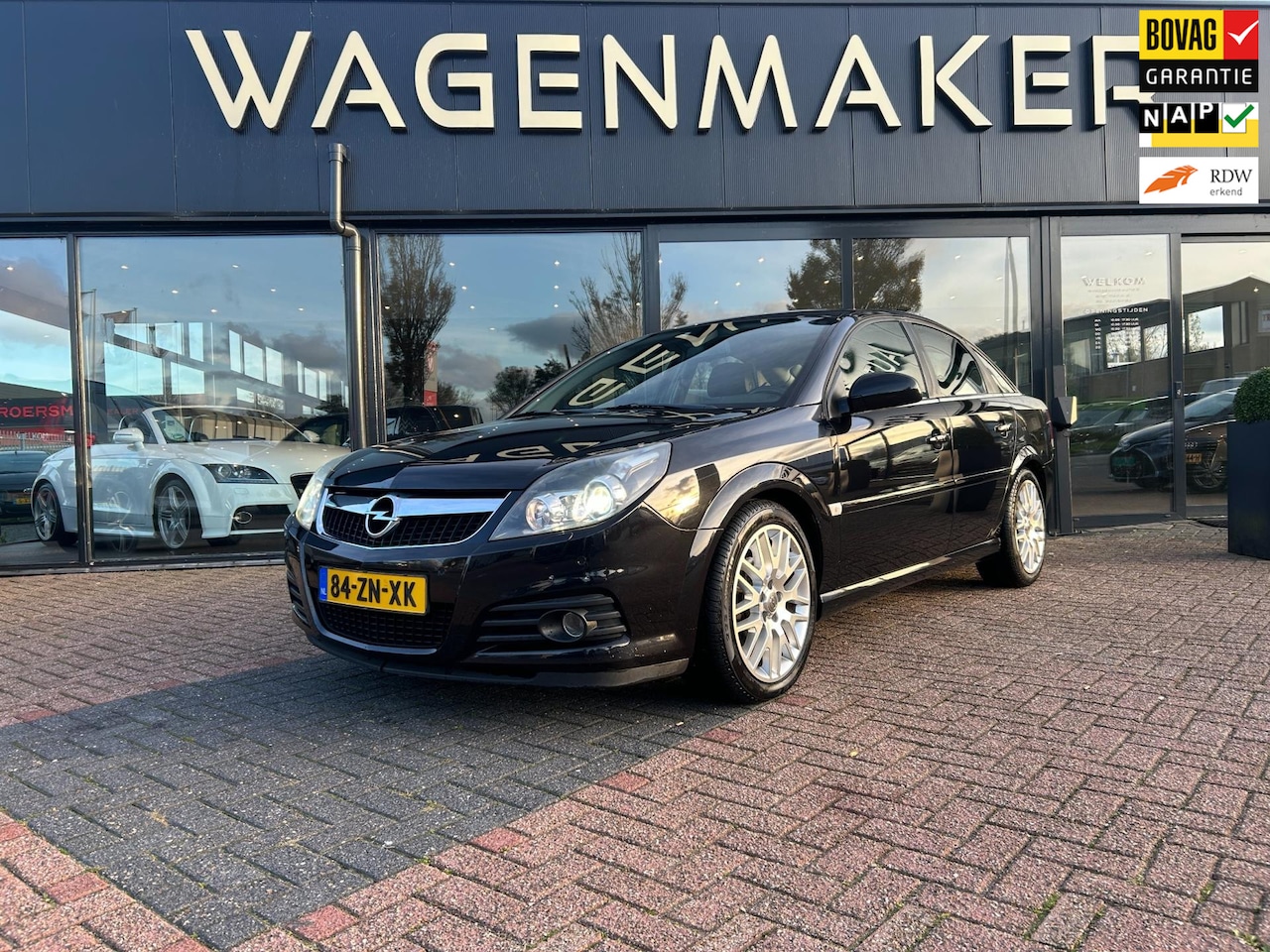 Opel Vectra GTS - 2.2-16V Executive Clima|Cruise|NAVI|Goed OH! - AutoWereld.nl