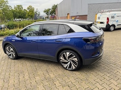 Volkswagen ID.4 - First Max