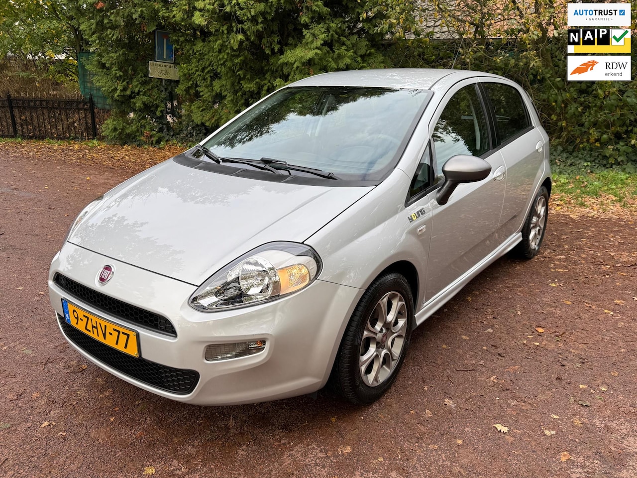 Fiat Punto Evo - 0.9 TwinAir Young / Airco / NAP / Bluetooth / 5d / Apk - AutoWereld.nl