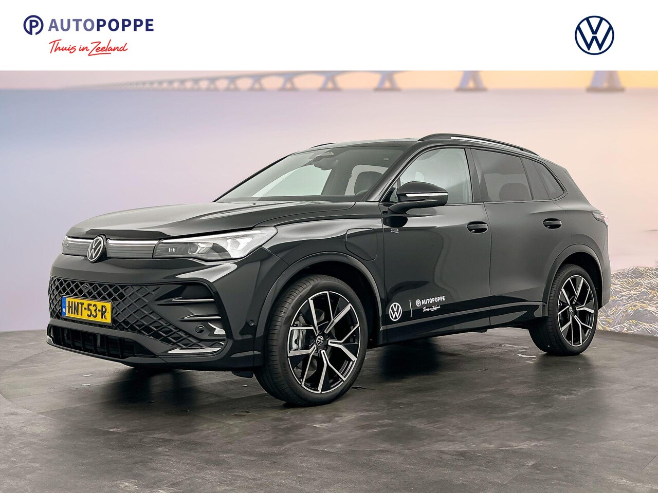 Volkswagen Tiguan - 1.5 eHybrid R-Line Edition Black Style DSG6 272pk - AutoWereld.nl