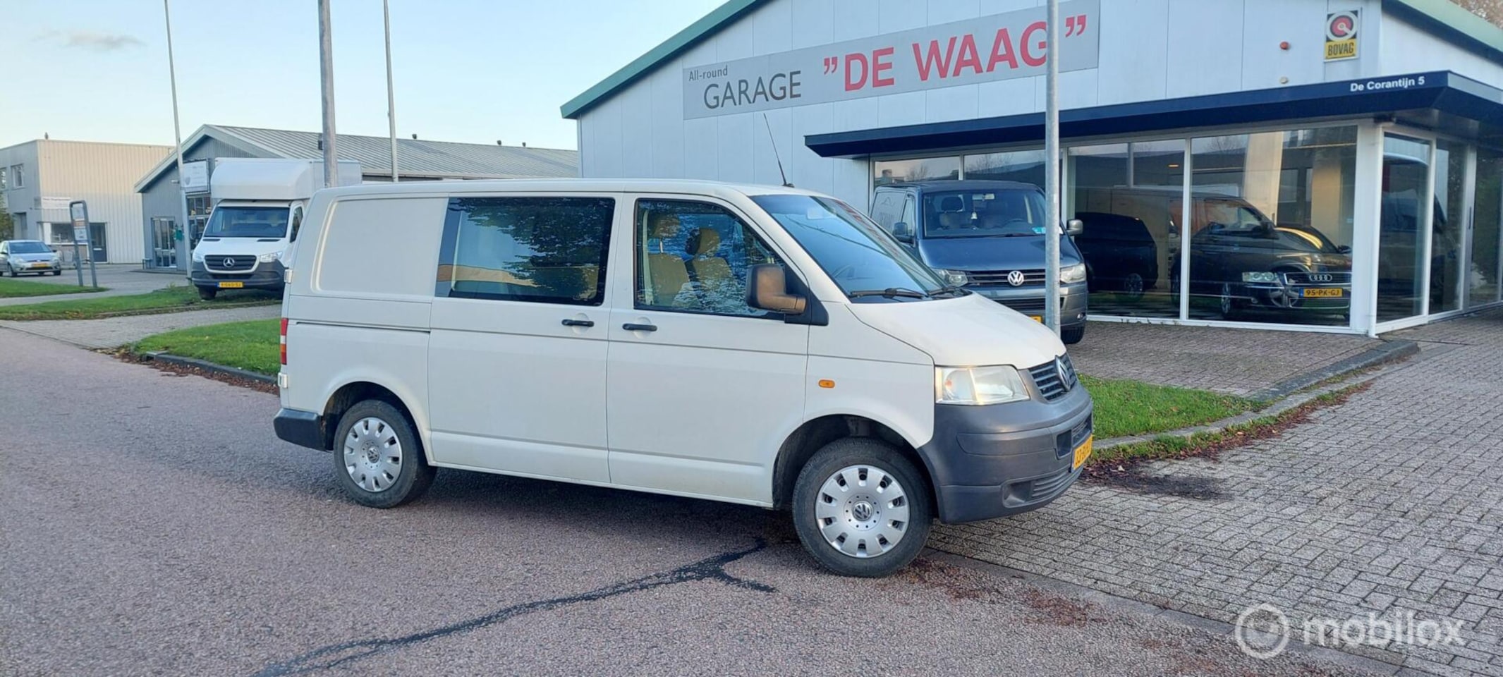 Volkswagen Transporter - 1.9 TDI 300 Budgetline DC 1.9 TDI 300 Budgetline DC - AutoWereld.nl