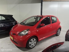 Toyota Aygo - 1.0-12V +