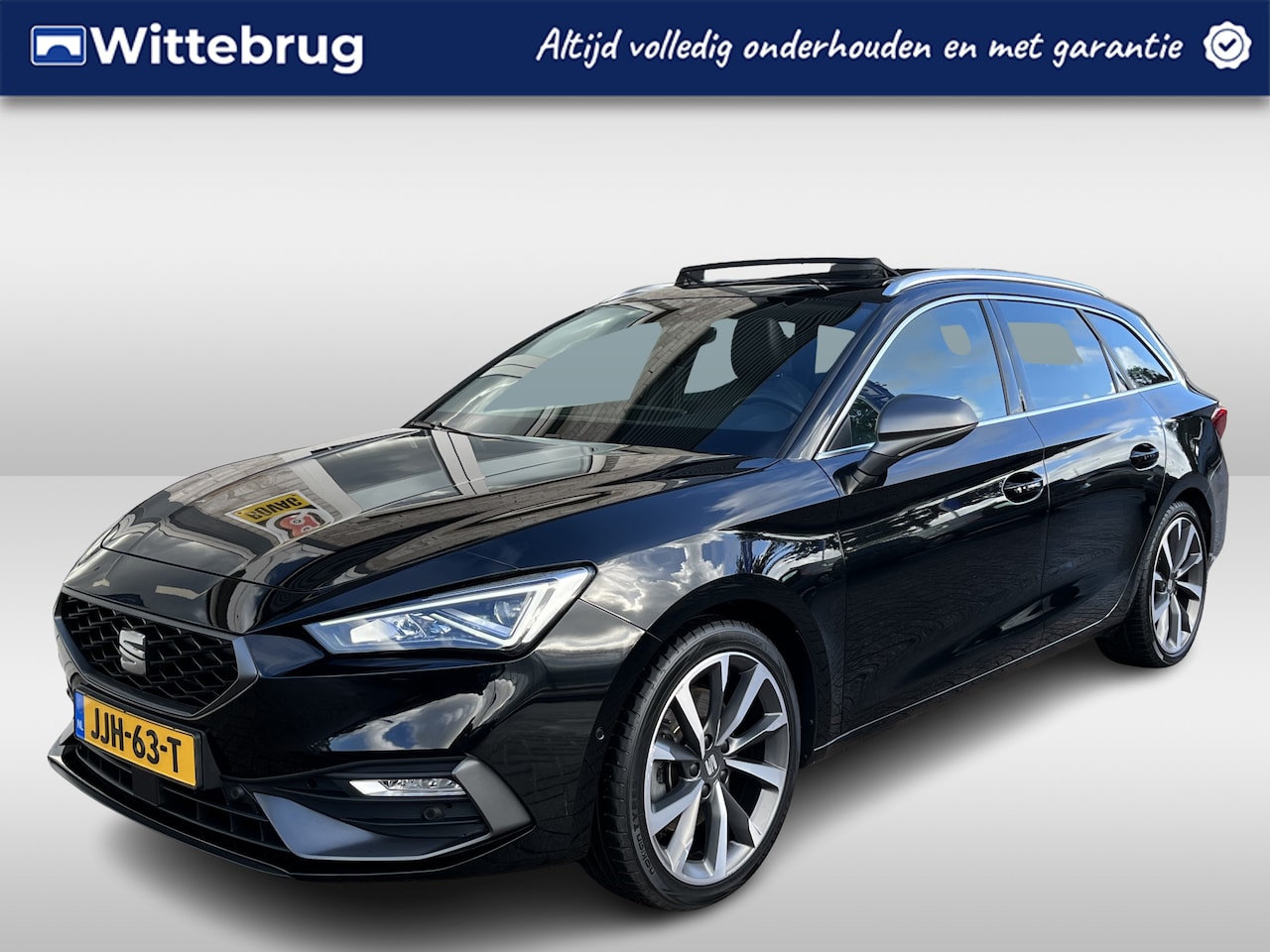 SEAT Leon Sportstourer - 1.5 eTSI FR Business Intense / AUTOMAAT/ PANO/ BEATS/ STANDKACHEL/ ELEK. TREKHAAK/ CAMERA/ - AutoWereld.nl