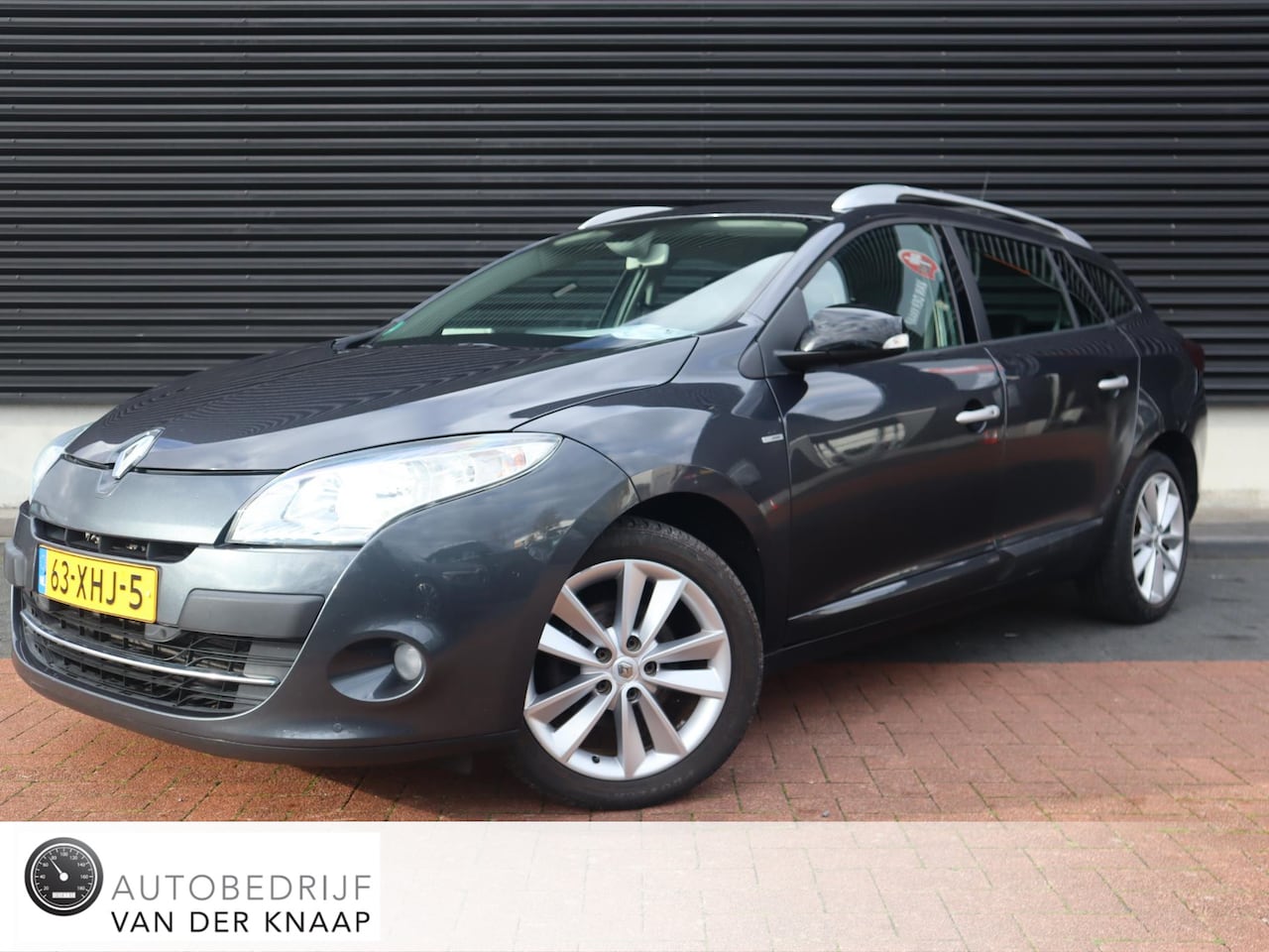Renault Mégane Estate - 1.4 TCe Bose | Clima | Cruise | Navi | Leder/Stof | PDC V+A | Keyless | - AutoWereld.nl