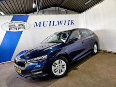 Skoda Octavia Combi - 1.0 TSI Business Edition / Virtual Cockpit / Navi / NL Auto