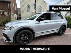 Volkswagen Tiguan - 1.4 TSI eHybrid R-Line Business+ | SoH ... | Automaat | BlackStyle | Trekhaak | Panorama S