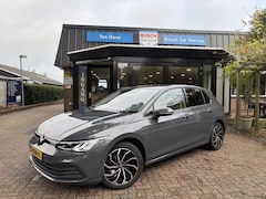 Volkswagen Golf - 1.5 TSI Style App Connect Trekhaak Stoelver