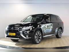 Mitsubishi Outlander - 2.0 PHEV instyle+ | 1e eigenaar | Trekhaak | Schuif- kanteldak | Volledige historie