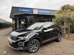 Volkswagen T-Roc - 1.5 TSI Sport|ACC|Trekhaak|Camera|App-Connect