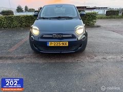 Fiat 500 - Action 24 kWh GROOT SCHERM NAVI APPLE CARPLAY