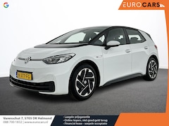 Volkswagen ID.3 - Life 58 kWh Navigatie Apple Carplay/Android Auto Parkeersensoren Adaptive Cruise Control S