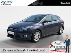 Ford Focus - 1.0 EcoBoost Titanium 125pk | Dealer onderhouden | Navigatie | Parkeer sensoren | Dakdrage