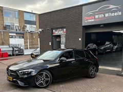 Mercedes-Benz A-klasse - 180 AMG Line