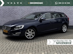 Volvo V60 - T5 250pk Summum Aut | Trekhaak | Leder | Verw. stoelen | Park Assist V + A | BLIS | Parkee