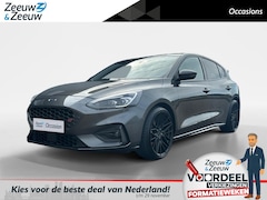 Ford Focus - 2.3 EcoBoost ST-3 | Navigatie | Apple carplay & android auto | Parkeersensor voor en achte