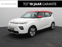 Kia e-Soul - DynamicPlusLine 64 kWh | 3 FASE | Stoel Stuur Verwarming | Navigatie | Climate Control | C