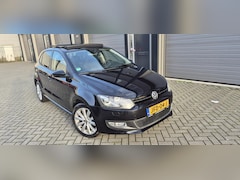 Volkswagen Polo - 1.2 TSI Highline 105Pk/Panorama/Bluetooth/Navi/Clima/Stoelverwarming/LM-velgen/lichte hage