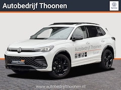 Volkswagen Tiguan - 1.5 eHybrid R-Line Business Trekhaak | 360° camera | Pano
