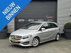 Mercedes-Benz B-klasse - 180 d Business Solution | Navigatie | Camera | Stoelverwarming | LED | Lichtmetalen Velgen