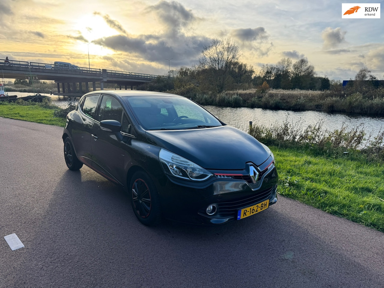 Renault Clio - 0.9 TCe Expression|Sportief|Luxe| - AutoWereld.nl