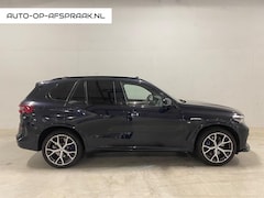BMW X5 - XDrive45e High Executive M-pakket Pano Head up Luchtvering