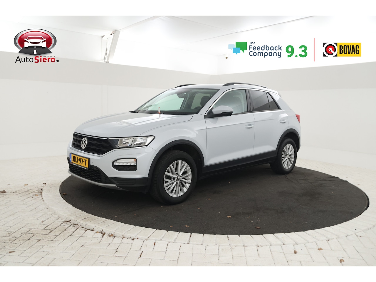 Volkswagen T-Roc - 1.6 TDI Style Business Elektrische achterklep, apple carplay, climate, - AutoWereld.nl