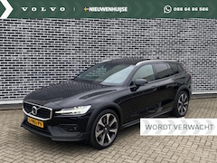 Volvo V60 Cross Country - 2.0 B5 AWD Pro | Trekhaak | Elektrische Stoelverstelling | Adaptieve Cruise Control met St