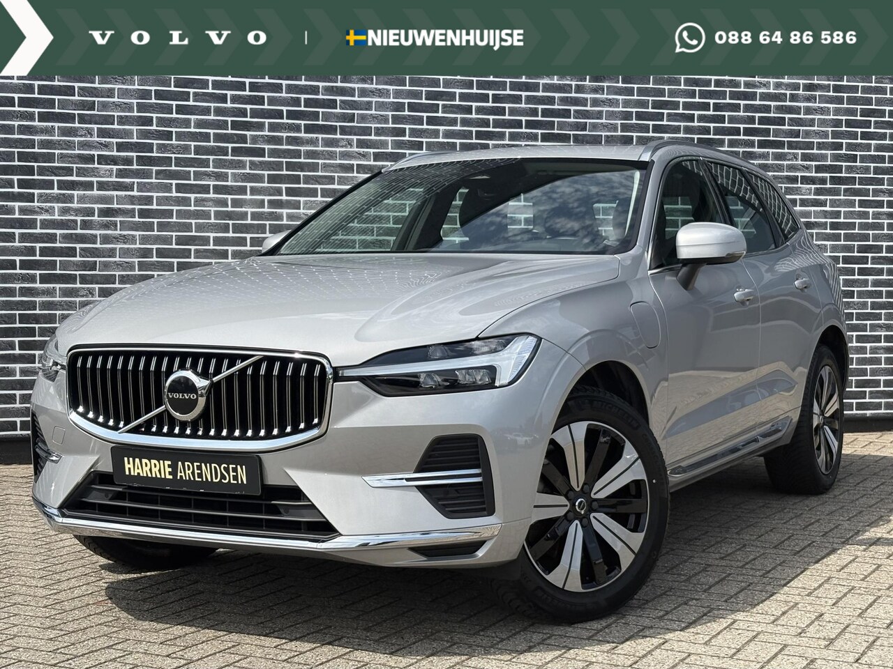 Volvo XC60 - 2.0 T6 Plug-in hybrid AWD Plus Bright | Long Range | Panoramadak | Lederen bekleding | Par - AutoWereld.nl