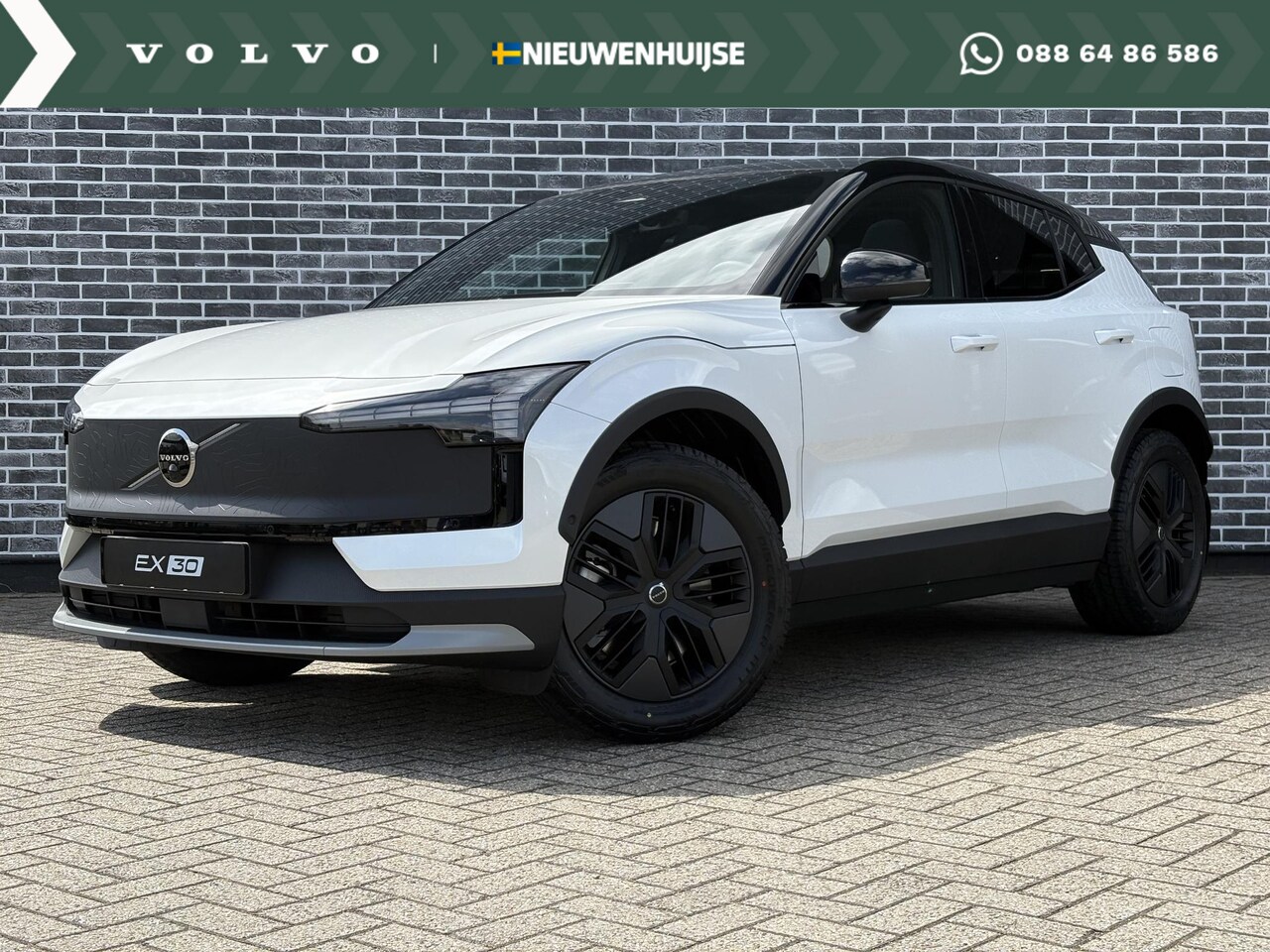 Volvo EX30 Cross Country - Twin Motor Performance Ultra 69 kWh | Google | Longe Range | 4x4 | Adaptieve Cruise | Stoe - AutoWereld.nl