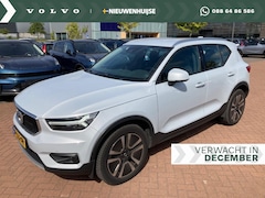 Volvo XC40 - 1.5 T3 Momentum Pro | Trekhaak | Camera | Keyless | Stuur/Stoelverwarming | Adaptieve Crui