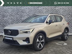 Volvo XC40 - B4 Aut. Plus Dark | Trekhaak | Adaptive cruise control | Verwarmbare voorruit | Dode hoek
