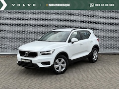 Volvo XC40 - T2 Momentum Core | Cruise Control | Parkeersensoren voor + achter | Parkeercamera | DAB+ |