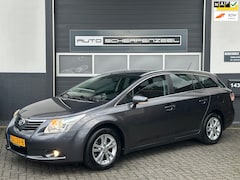 Toyota Avensis Wagon - 1.8 VVTi Dynamic Business Special I AIRCO I NL AUTO