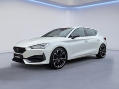 CUPRA Leon - 1.4 e-Hybrid VZ Performance 245pk/Apple Carplay/Parkeersens. rondom+camera/ACC/Stoel&Stuur