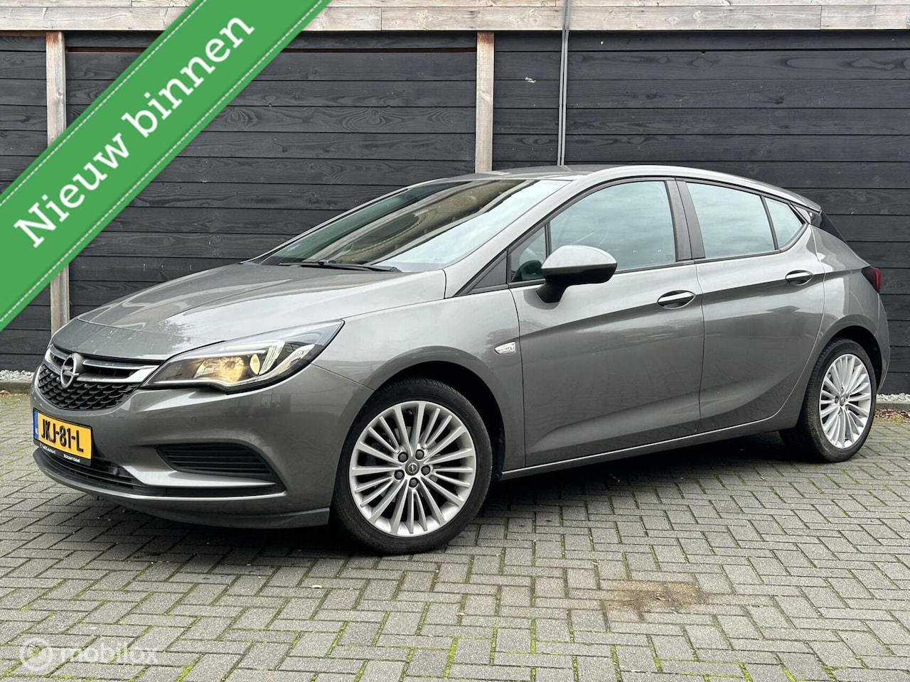 Opel Astra - 1.0 Turbo Online Edition FM nav / Carplay / 17" / 76.763 KM !! - AutoWereld.nl