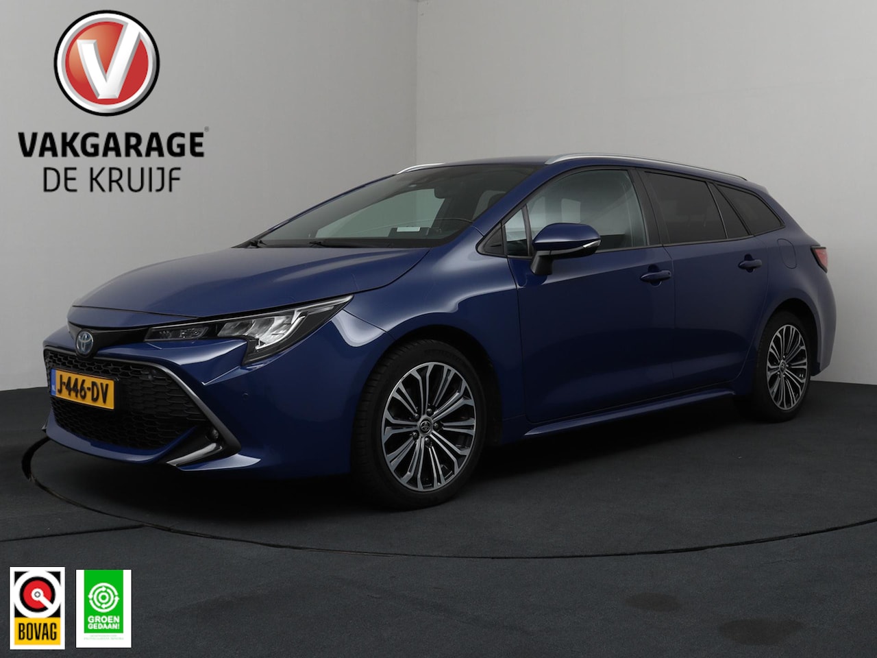 Toyota Corolla Touring Sports - 1.8 Hybrid Business Plus ACC | Camera | LED! - AutoWereld.nl