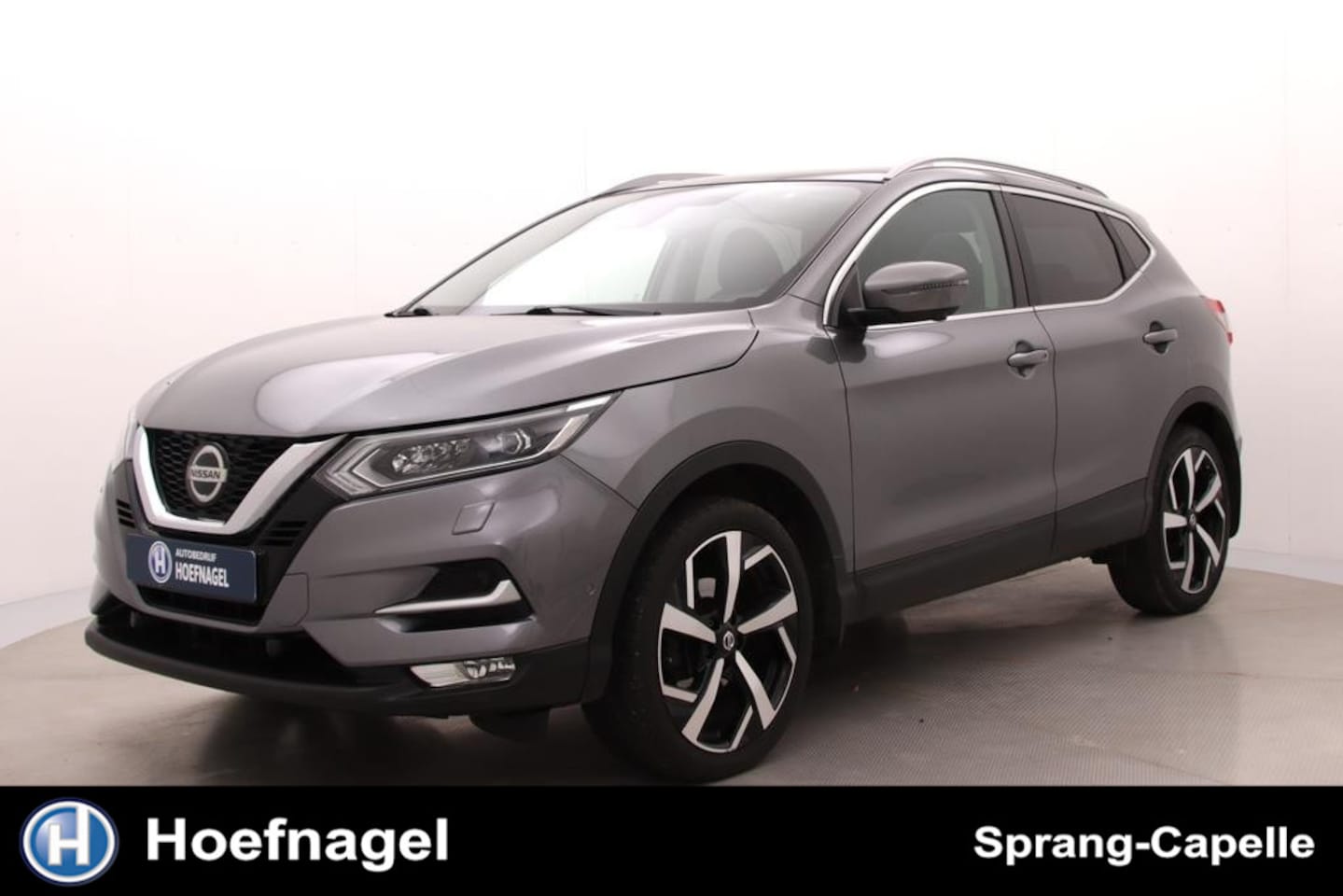 Nissan Qashqai - 1.3 DIG-T Tekna | Trekhaak | Panodak | Cruise Control | 360 Camera | Stoelverw. | CarPlay - AutoWereld.nl