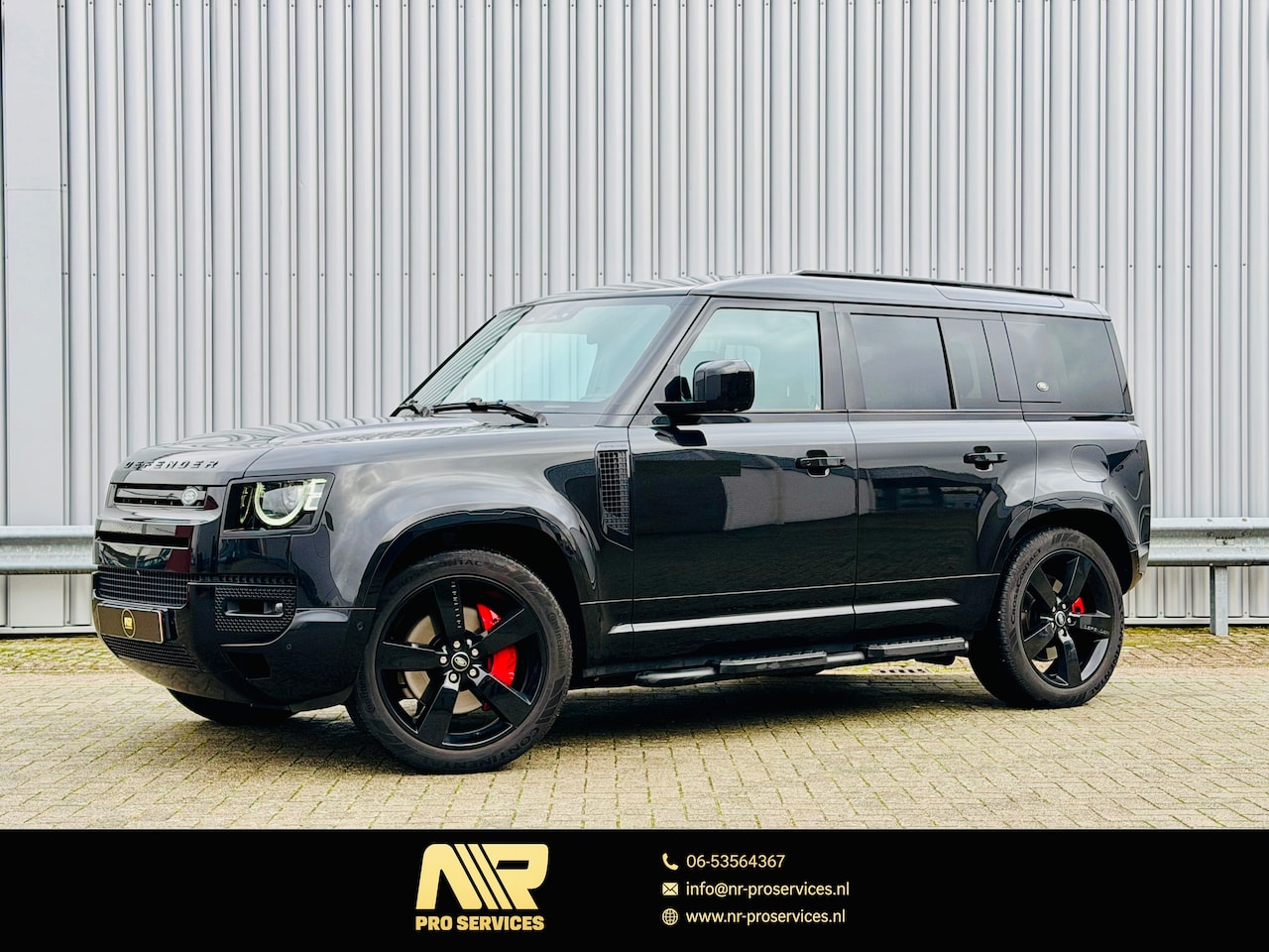 Land Rover Defender 110 - 2.0 P400e 110 XS Edition 22" Groot scherm Koelkast Schuifdak Luchtvering - AutoWereld.nl