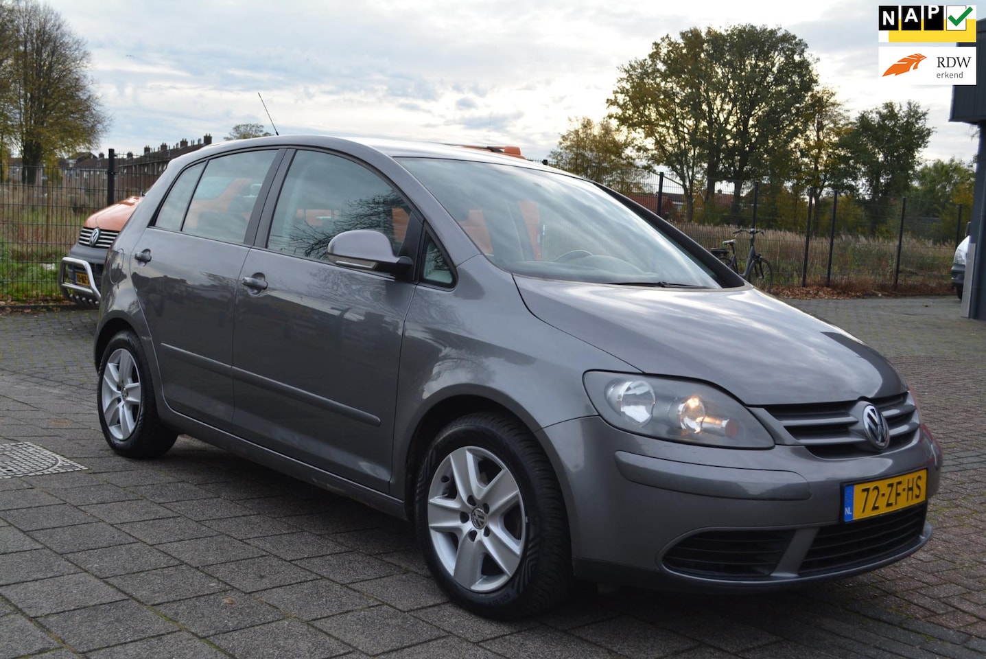 Volkswagen Golf Plus - 1.6 Optive 4 1.6 Optive 4 - AutoWereld.nl