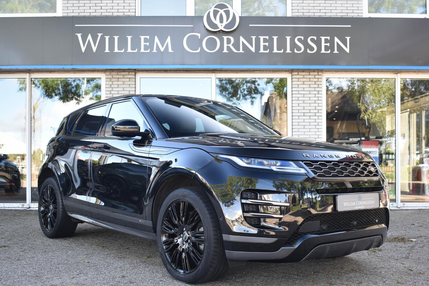 Land Rover Range Rover Evoque - 2.0 P300 AWD R-Dynamic HSE ACC Camera Trekhaak Mer - AutoWereld.nl